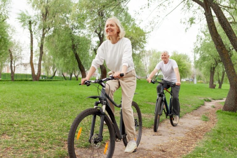 A couple enjoying a bike ride.