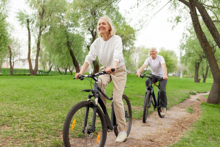 A couple enjoying a bike ride.